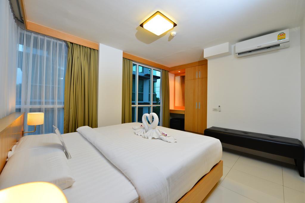 Modern Thai Suites 布吉 外观 照片