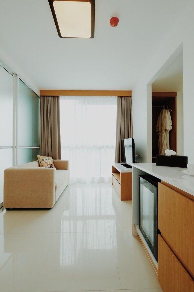 Modern Thai Suites 布吉 外观 照片